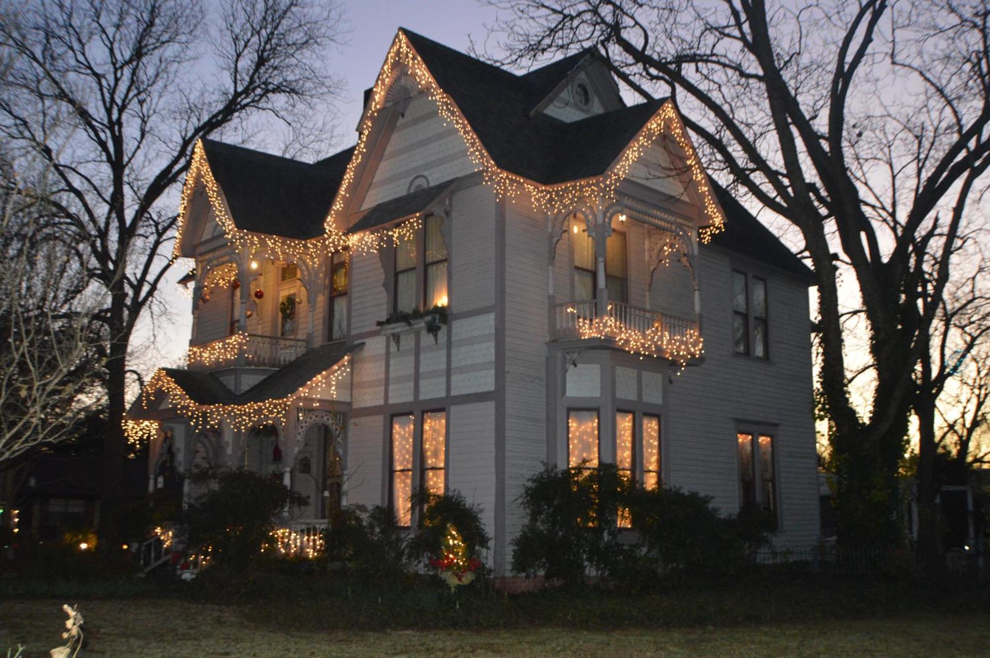 Carleton House Bed And Breakfast Bonham エクステリア 写真