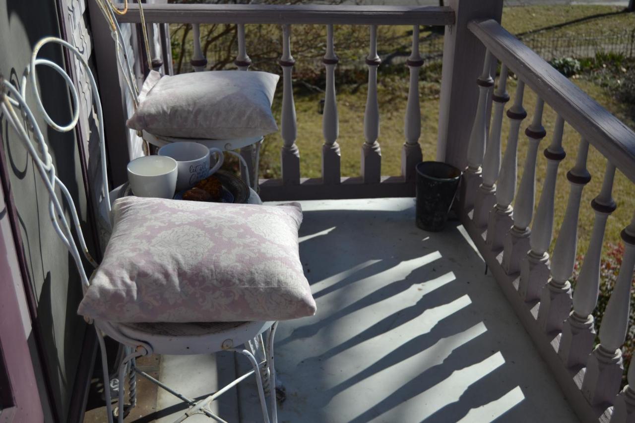 Carleton House Bed And Breakfast Bonham エクステリア 写真